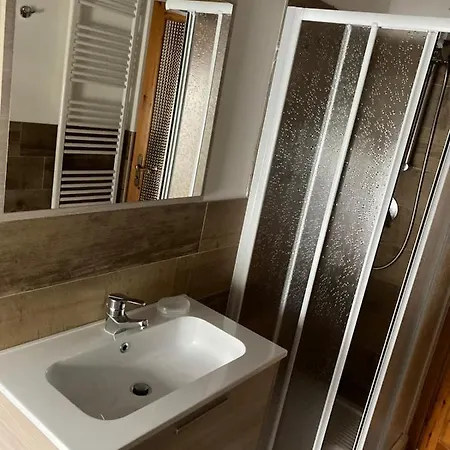 아파트 Mansarda La Ruine 모르겍스